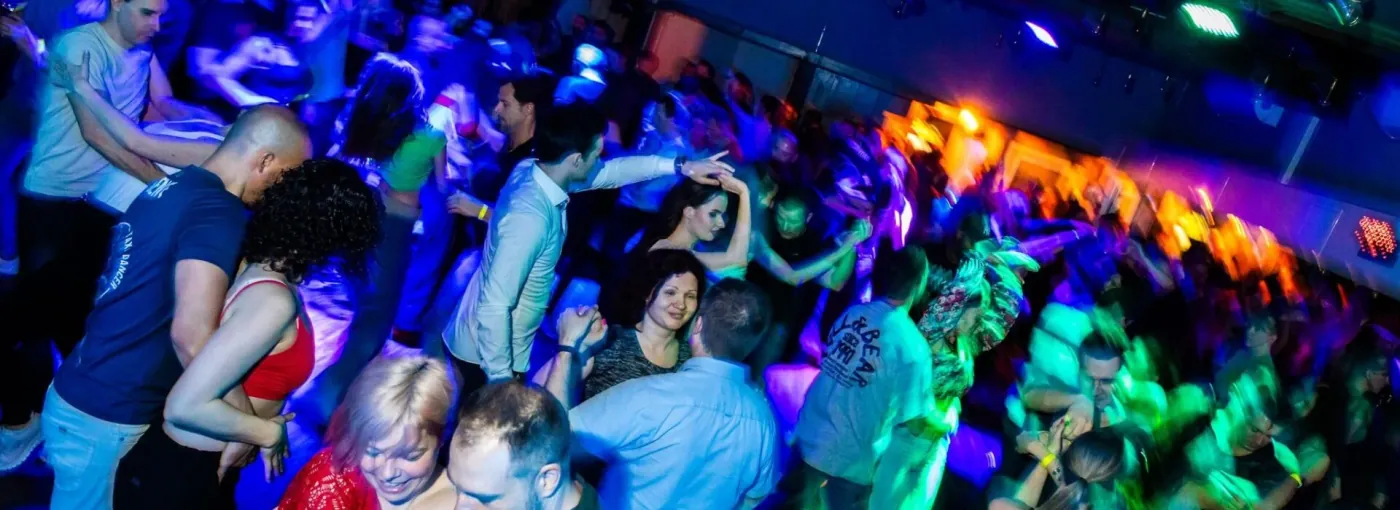 Bachata Dancing in Budapest: Socials, Venues & Times (2026)